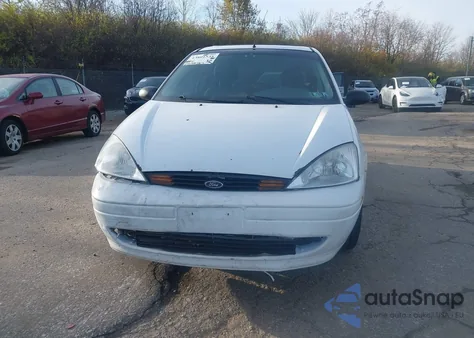 2001 Ford Focus Zx3 from USA, damaged, VIN 3FAFP31301R214221